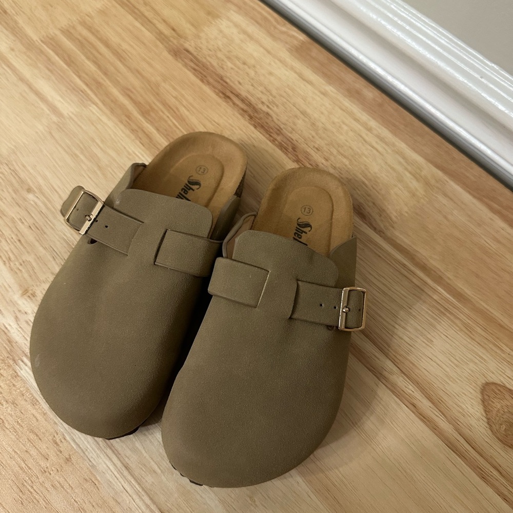 Tan Slip-On Clogs with Buckle